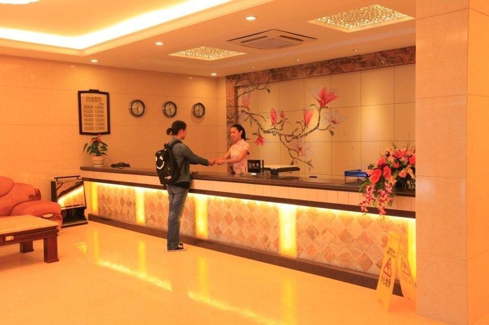 Yangshuo Hua Xiang Man Ting West Street Hotel Dış mekan fotoğraf